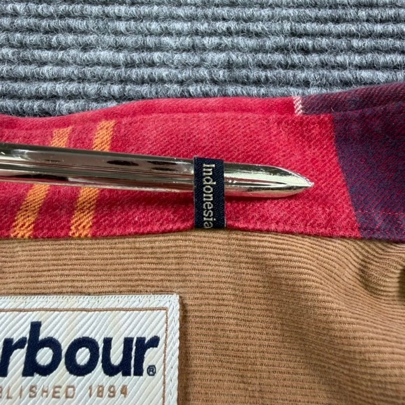 Barbour John Tailored Fit Plaid Button Down Flannel Shirt Men Large Red Navy - Picture 7 of 16